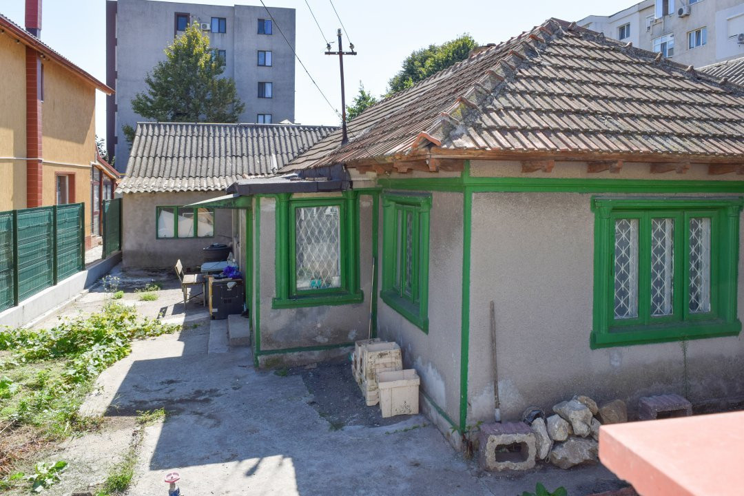 KM 5 - PANDURULUI - IDEAL CONSTRUIRE P+1, TOATE UTILITATILE RACORDATE!