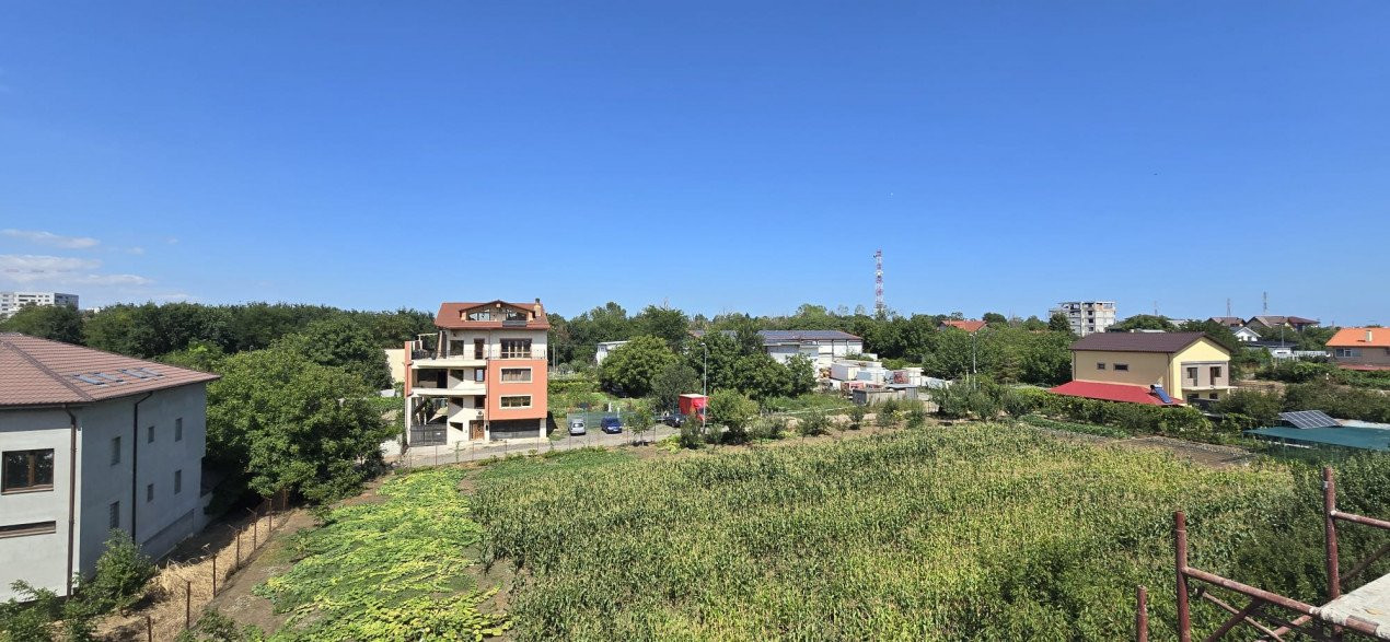 Townhouse P+2 de vanzare, 5 camere, in Kamsas, zona de case