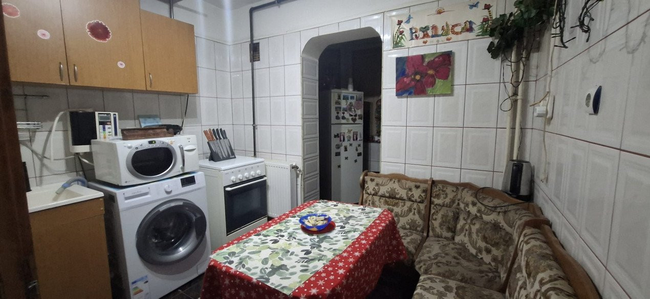 Institutul de marina - Apartament 2 camere, etaj 3 , centrala gaze