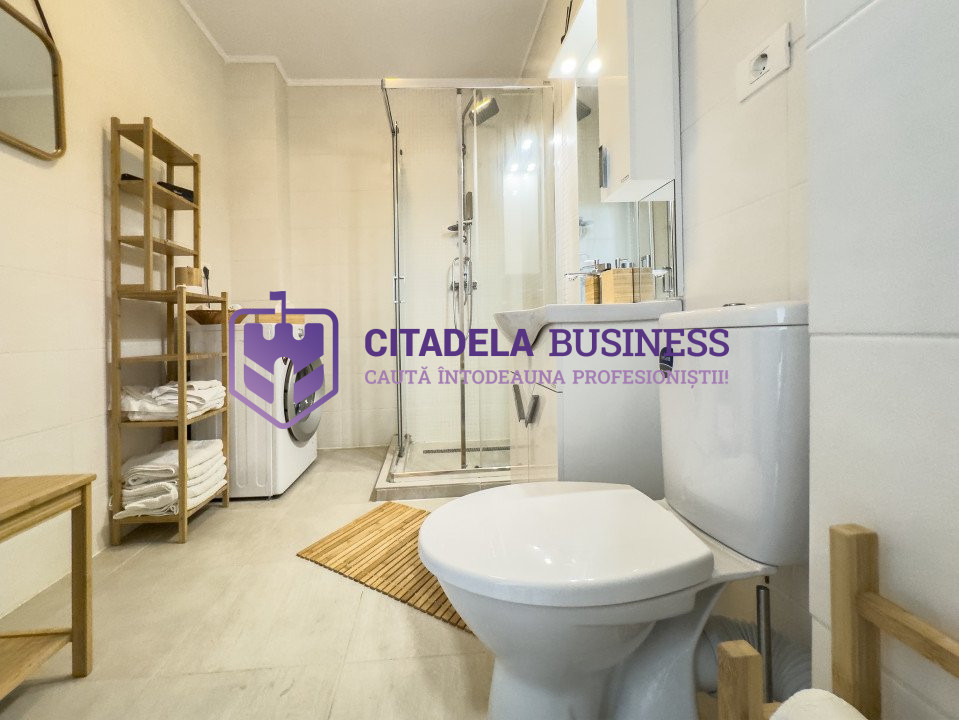 Apartament 2 camere in Mamaia Nord, in prima linie la MARE cu parcare
