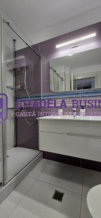 Apartament 2 camere, mobilat si utilat, la 50 ml de plaja in Complex Onix Mamaia