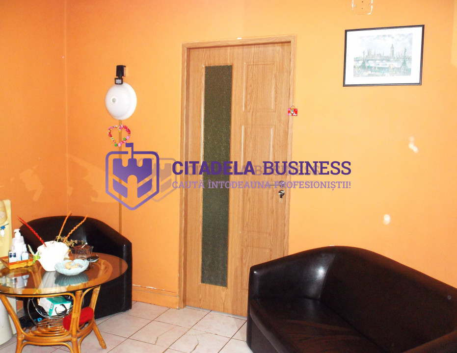 I.C.I.L. - Apartament 2 camere, transformat în 3 camere