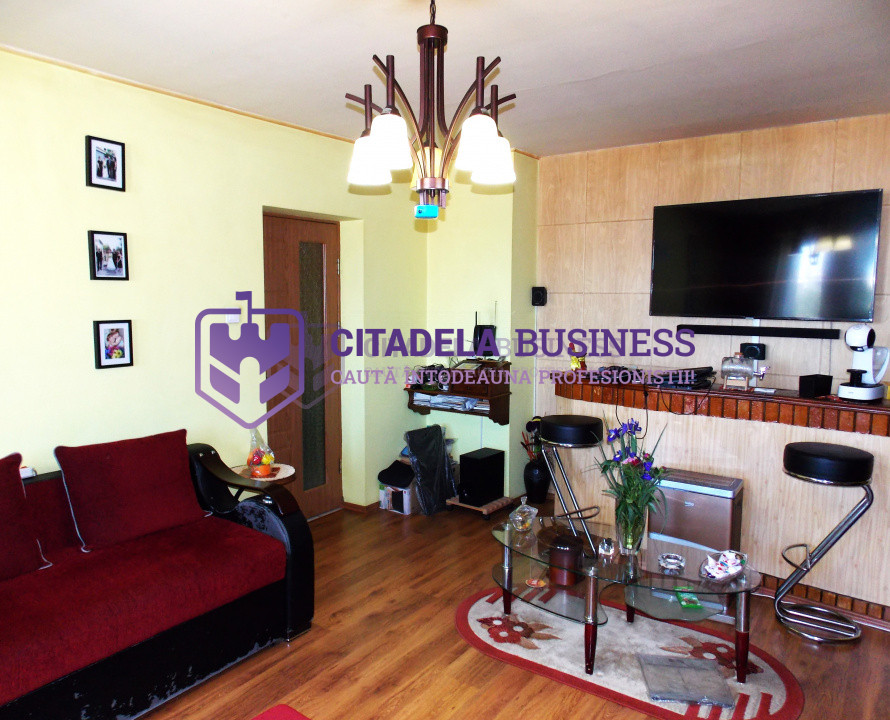 I.C.I.L. - Apartament 2 camere, transformat în 3 camere