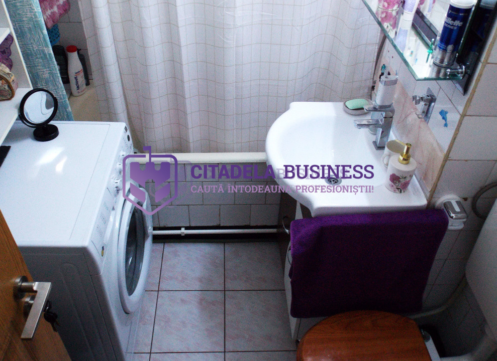 I.C.I.L. - Apartament 2 camere, transformat în 3 camere