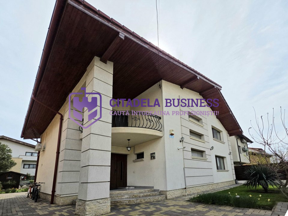 Vila de vanzare - Mamaia Nord, la doar 100 m de plaja