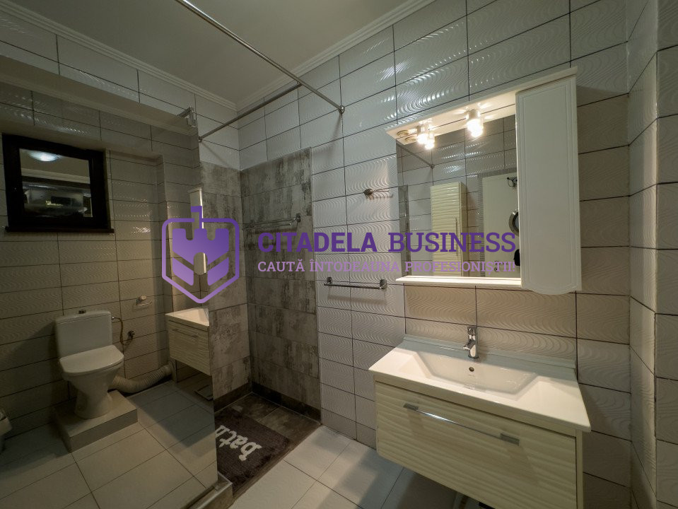 Apartament spatios de 160mp, cu 3 bai si terasa imensa de 50mp in Tomis Plus