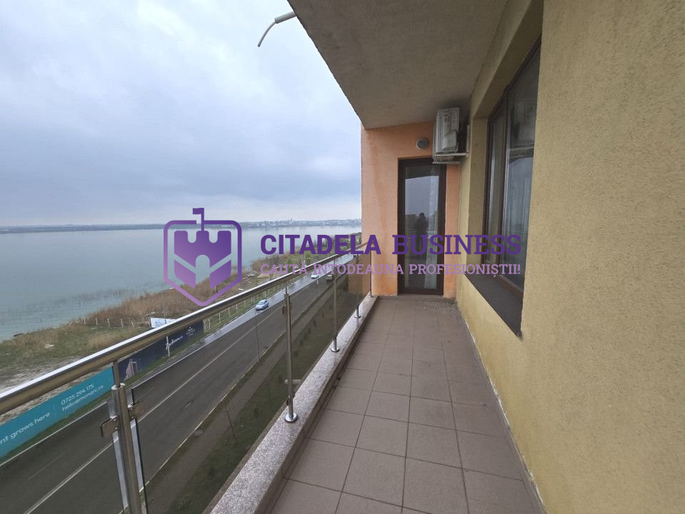 MAMAIA NORD-Apartament 2 camere cu vedere panoramica la lac si mare. 