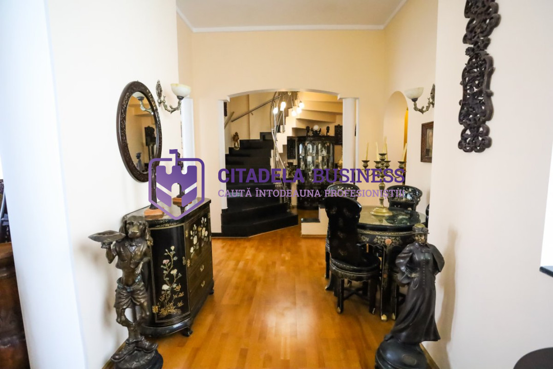 ULTRACENTRAL - Apartament tip duplex 3 camere