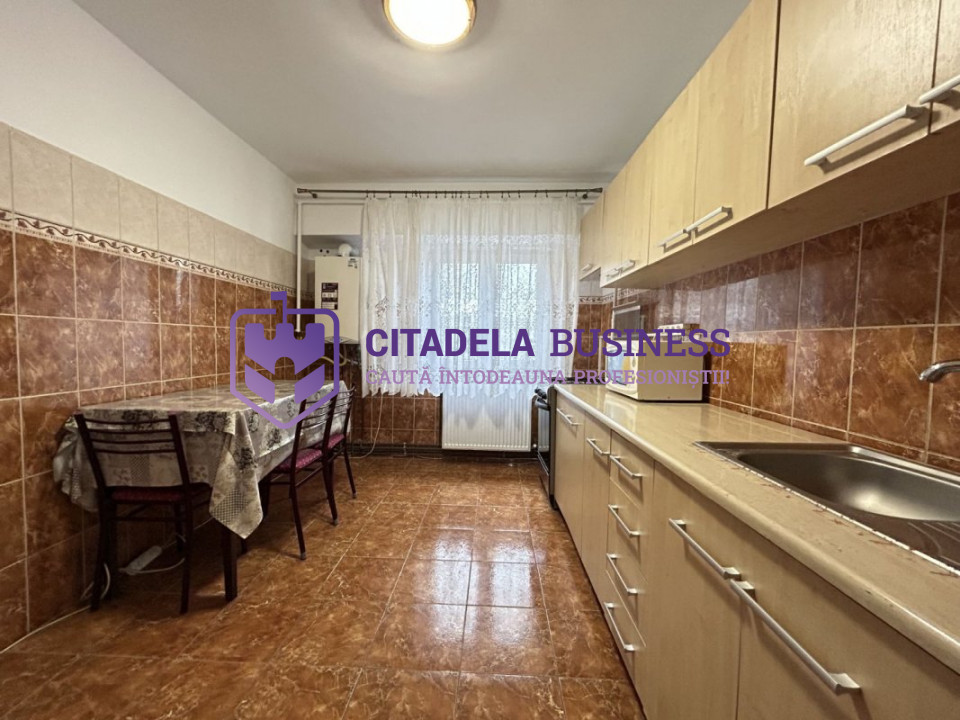 Apartament 3 camere decomandat Faleza Nord centrala termica liber