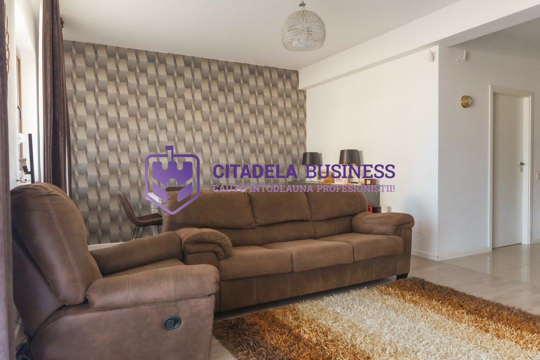 PALAZU MARE -  Vila Duplex cu 4 Camere, Panorama Superba si Curte Amenajata