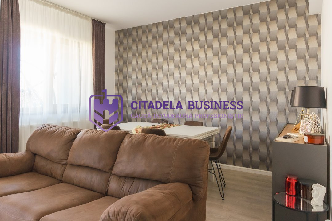 PALAZU MARE -  Vila Duplex cu 4 Camere, Panorama Superba si Curte Amenajata