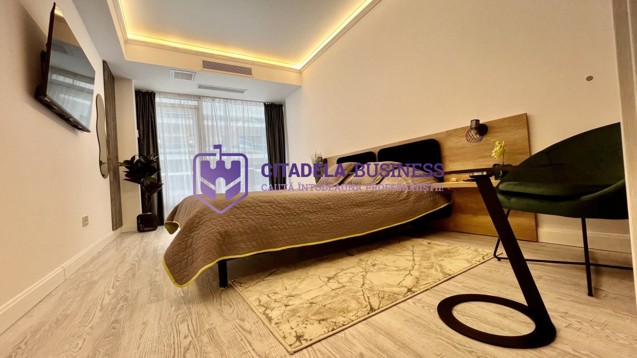 White Titanic apartament cu 3 camere vedere la MARE MOBILAT și utilat