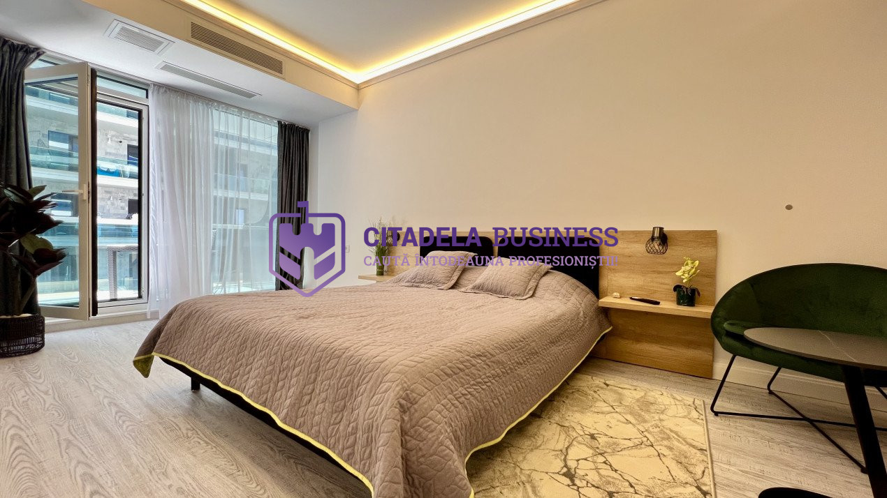 White Titanic apartament cu 3 camere vedere la MARE MOBILAT și utilat