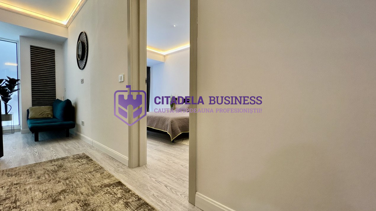 White Titanic apartament cu 3 camere vedere la MARE MOBILAT și utilat