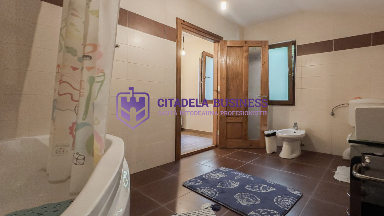Vila P+M cu 4 camere în Eforie Sud - mobilata si utilata complet