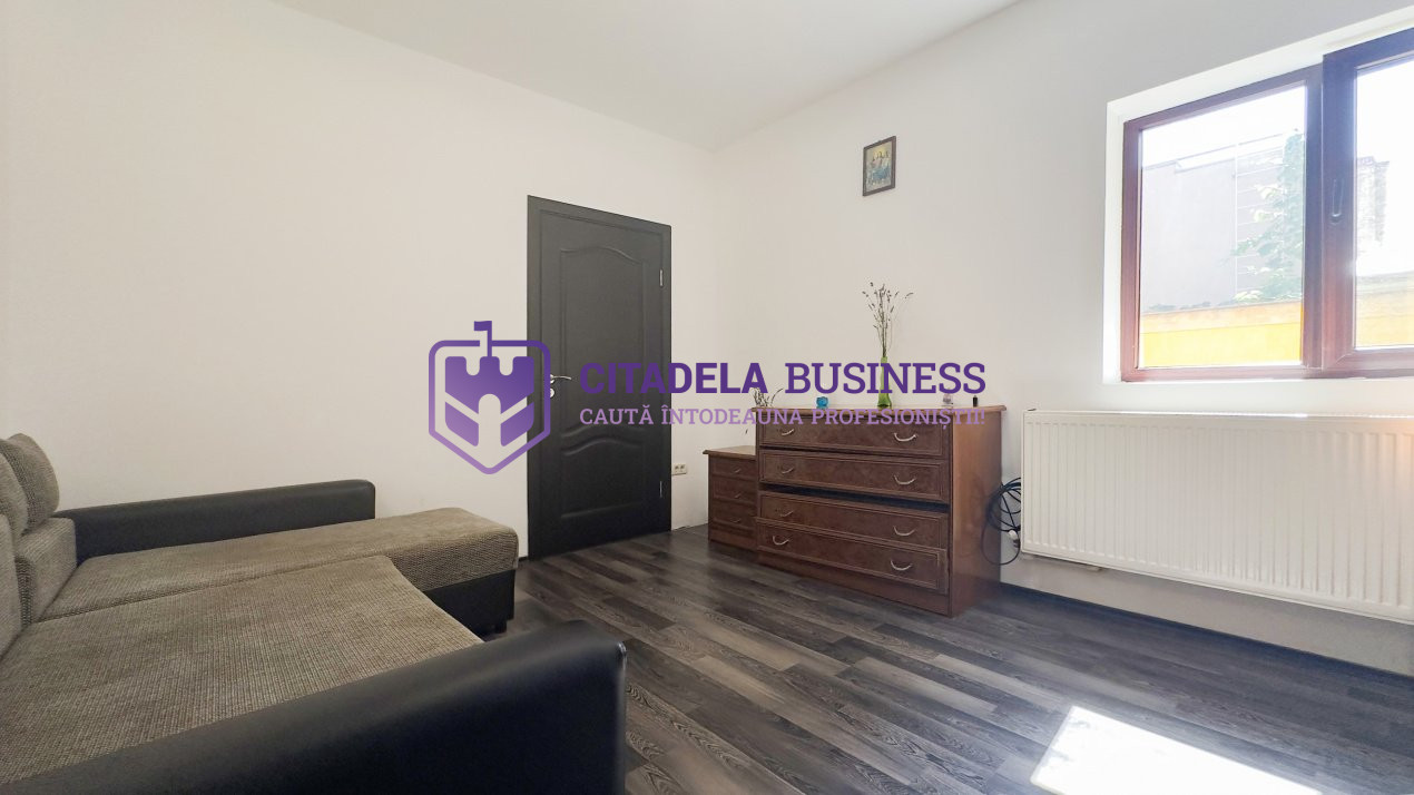Vila D+P+1E cu 7 camere in Eforie Nord - ideal investiție 
