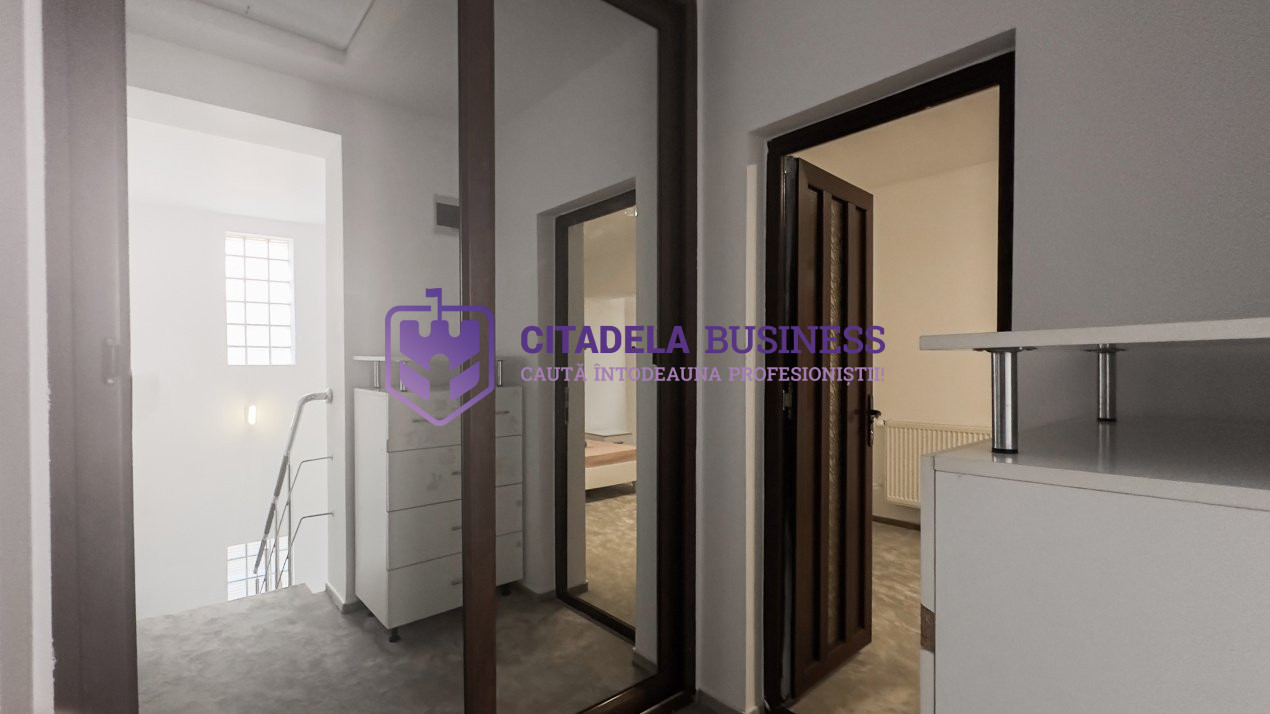Vila D+P+1E cu 7 camere in Eforie Nord - ideal investiție 