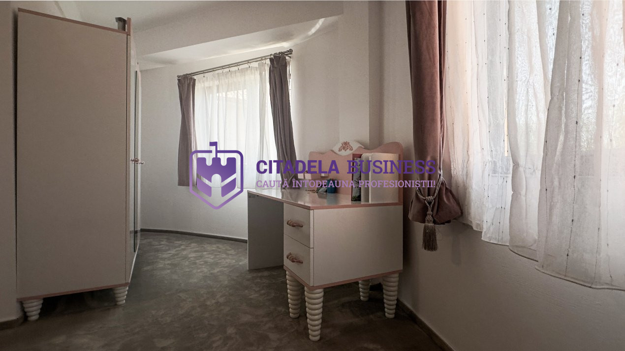 Vila D+P+1E cu 7 camere in Eforie Nord - ideal investiție 