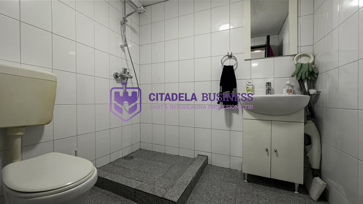 Vila D+P+1E cu 7 camere in Eforie Nord - ideal investiție 