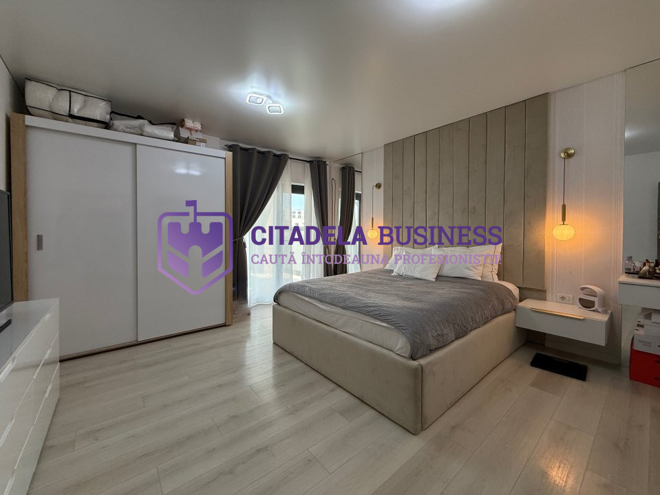 Mamaia-Sat, Vila Tip pensiune modernă, mobilata si utilata complet, 15 camere 