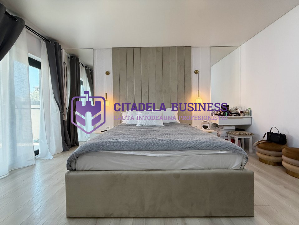 Mamaia-Sat, Vila Tip pensiune modernă, mobilata si utilata complet, 15 camere 