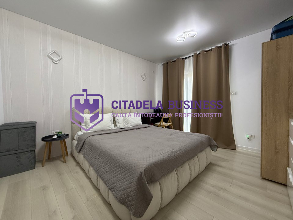 Mamaia-Sat, Vila Tip pensiune modernă, mobilata si utilata complet, 15 camere 