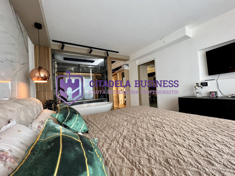 Mamaia! Penthouse etajele 5 si 6, terasa imensa, vedere la mare, finisaje de lux