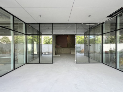 Spatiu comercial 185 mp OPEN SPACE bloc nou - Primavera Campus