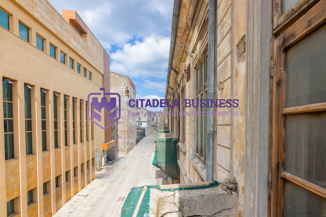 Piata Ovidiu - Zona Peninsulara Imobil D+P+1+Pod cladire renovabila 657 mp