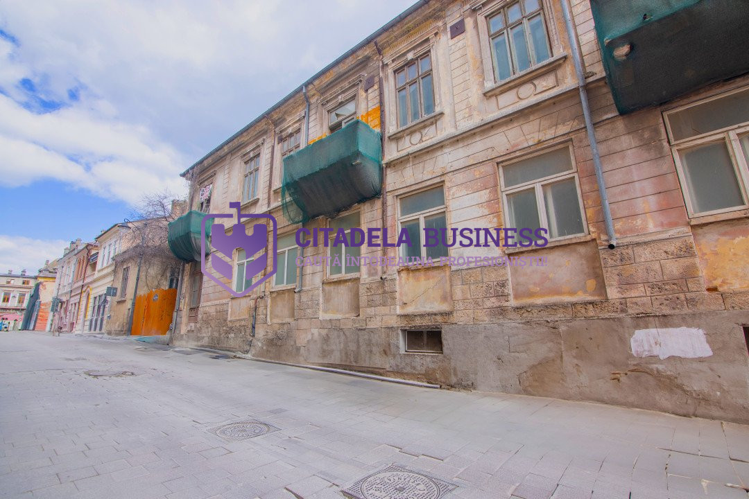 Piata Ovidiu - Zona Peninsulara Imobil D+P+1+Pod cladire renovabila 657 mp