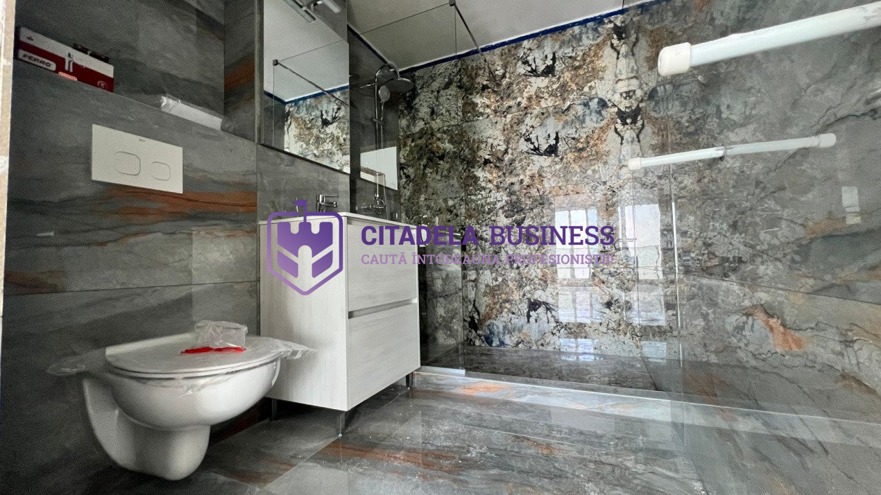 Apartament cu bucatarie inchisa, luminosa bloc finalizat Mamaia Nord, piscina