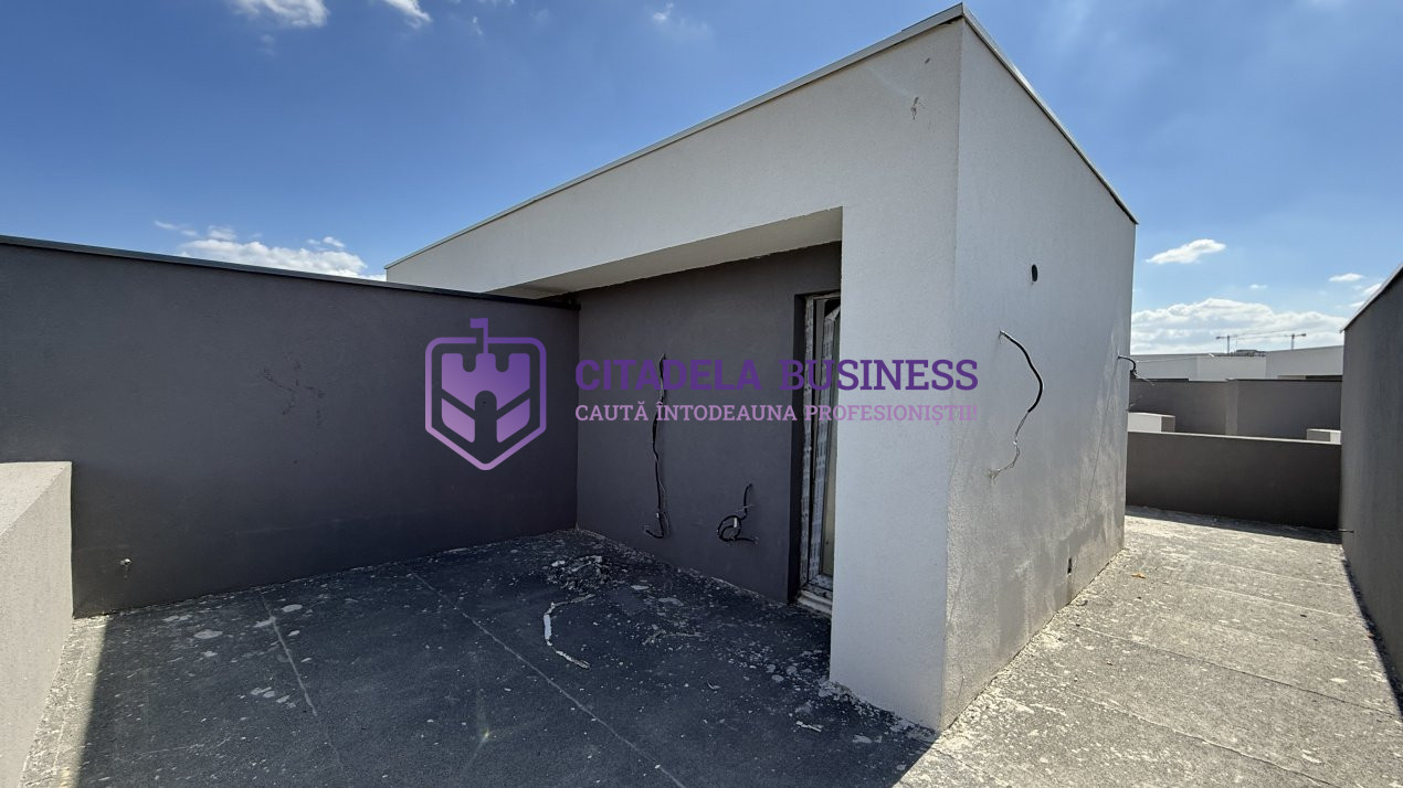 Townhouse P+2+3r terasa, 5 camere, in Kamsas, zona de case, finalizata