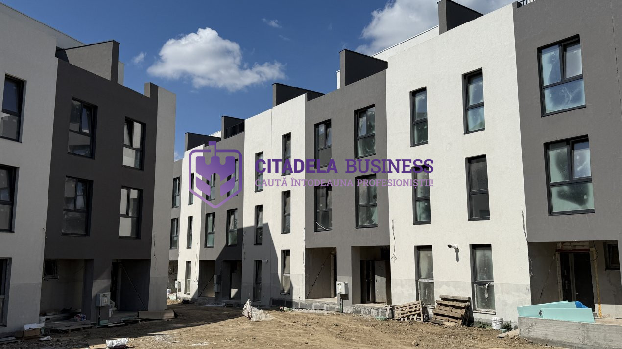 Townhouse P+2+3r terasa, 5 camere, in Kamsas, zona de case, finalizata