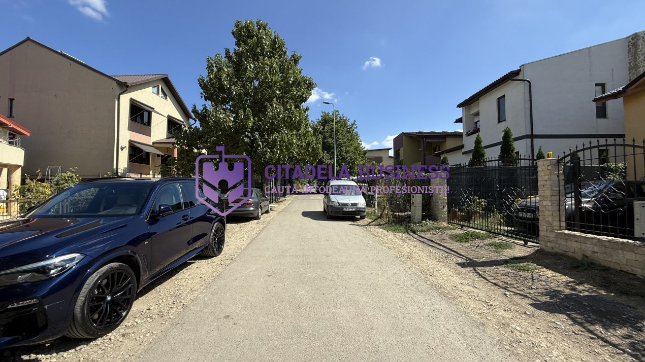 Townhouse P+2+3r terasa, 5 camere, in Kamsas, zona de case, finalizata