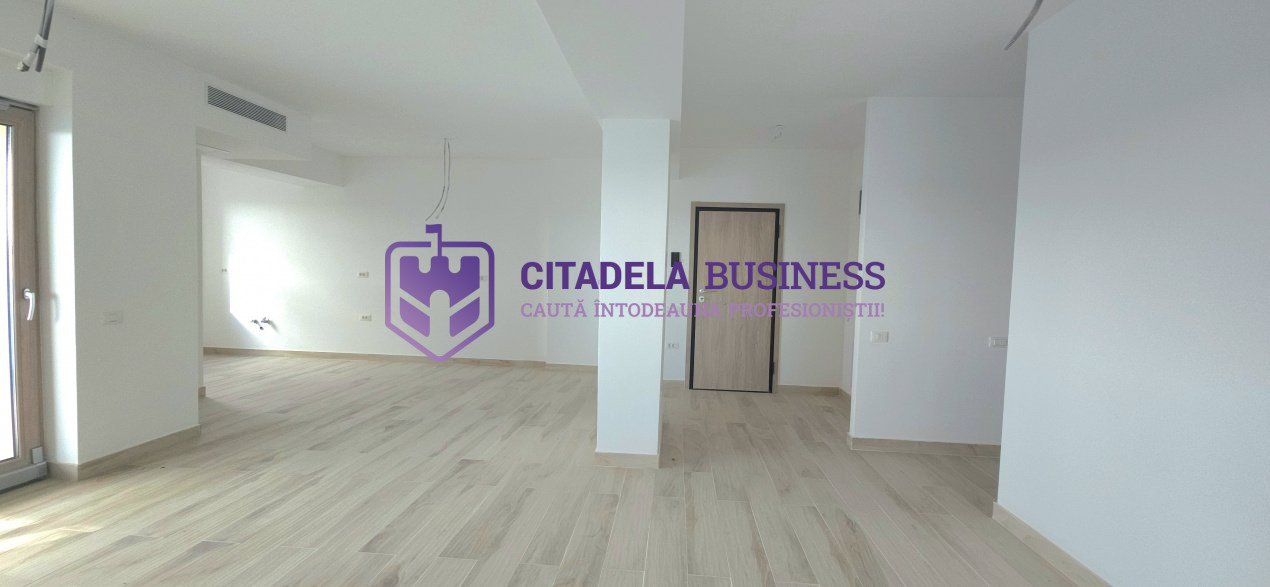 Vedere unică la mare și lac! Apartament spațios cu 4 camere în Marina surf