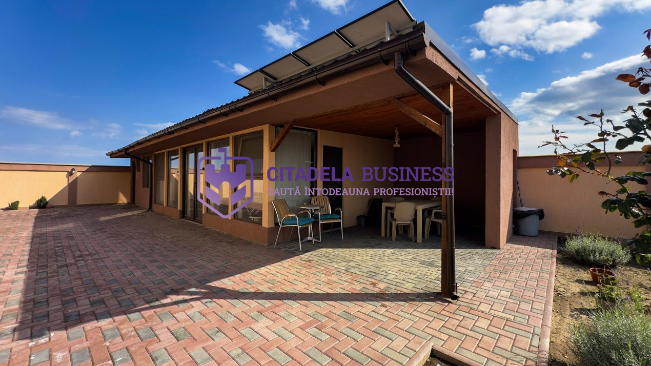 Vila cu 5 camere in Constanta-mobilata si utilata modern, independentă energetic