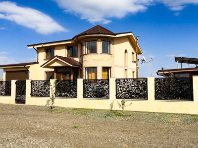 Vila cu 5 camere in Constanta-mobilata si utilata modern, independentă energetic