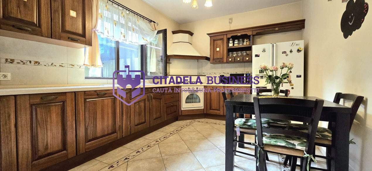 Vila cocheta gata să devină „acasă” pentru tine si familia ta !