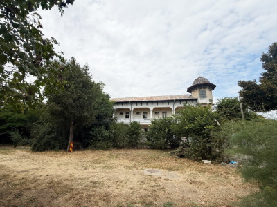 Teren pentru dezvoltare nouă (demolare & reconstrucție), 2116 mp 