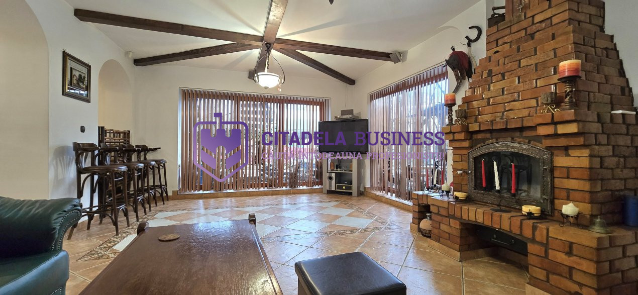 Pensiune 17 camere în Eforie Nord – afacere de familie, gata de exploatare