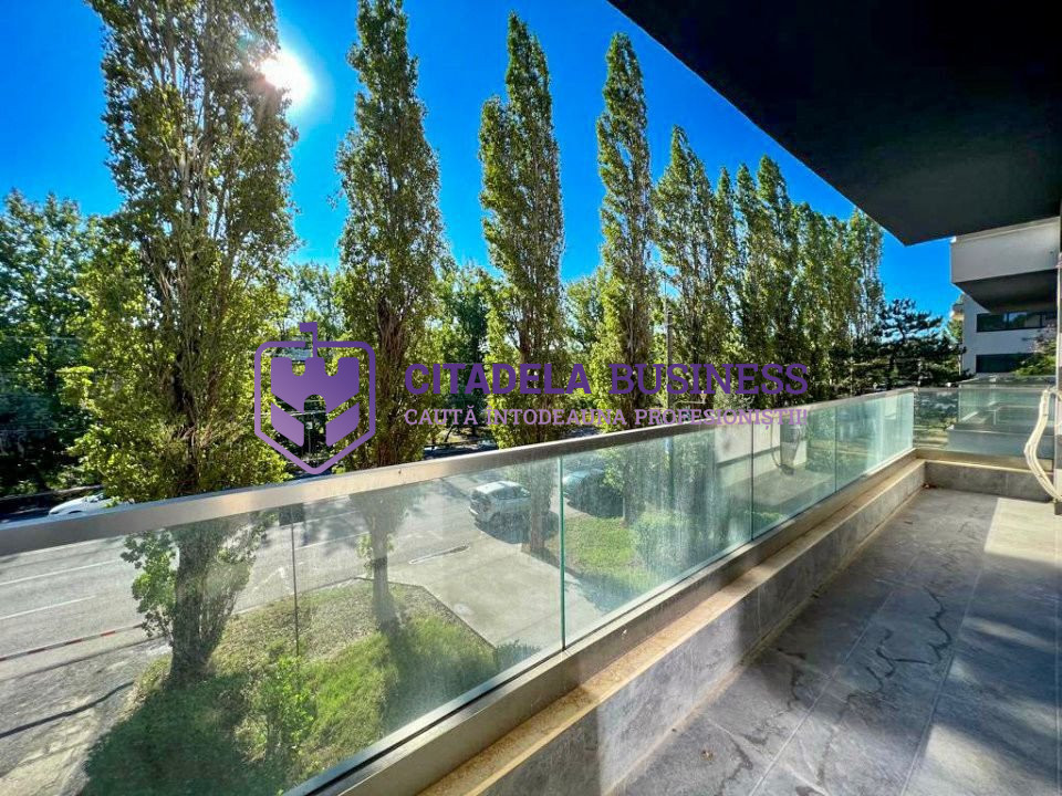 Ideal investitie !Apartament la cheie in Mamaia pe malul lacului