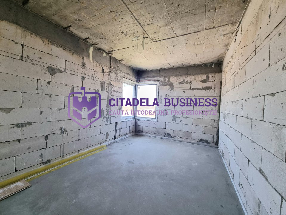 Casa P+1 in Navodari, cartier Midia Sat, vedere spre Lacul Tasaul 