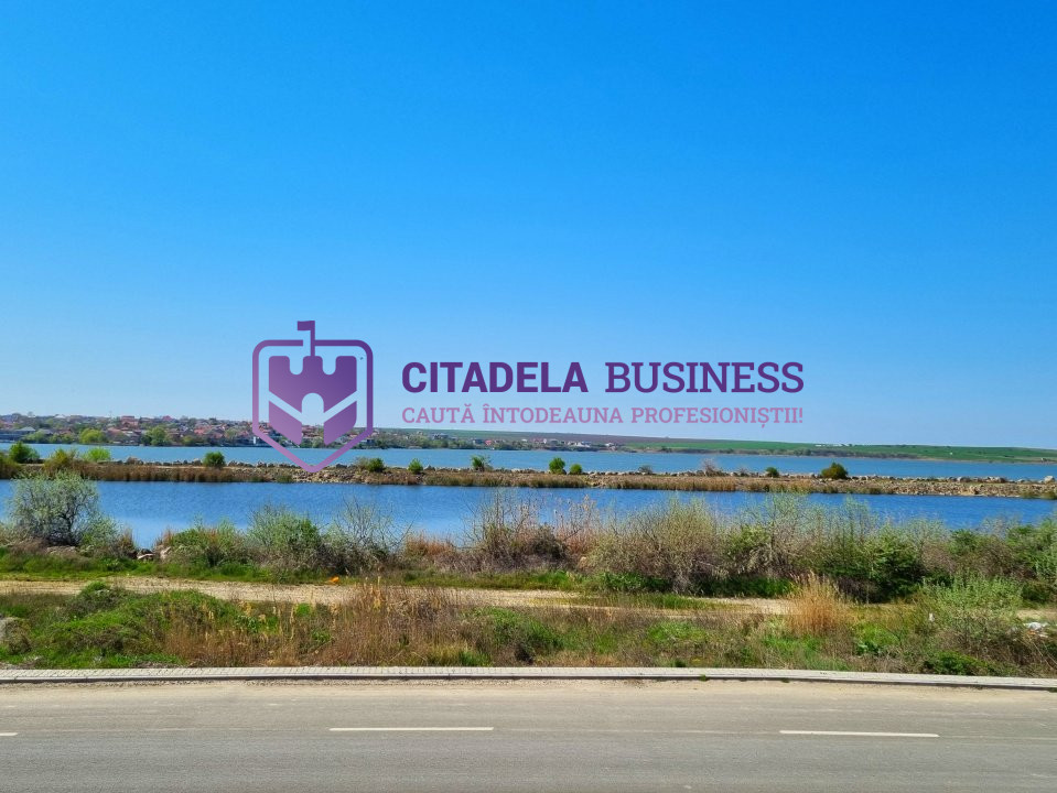 Casa P+1 in Navodari, cartier Midia Sat, vedere spre Lacul Tasaul 