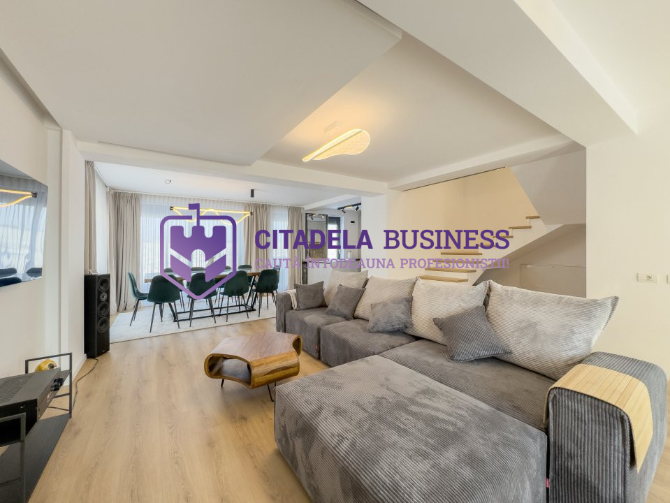 Vila P+1 in Valu lui Traian, pe partea dreapta - Avostar Villas