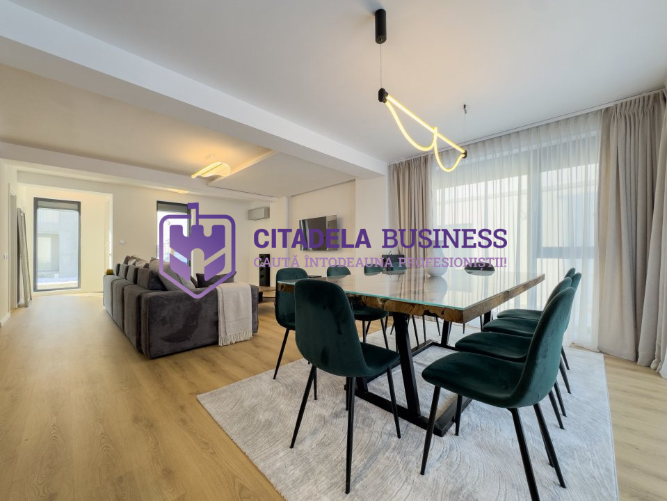 Vila P+1 in Valu lui Traian, pe partea dreapta - Avostar Villas