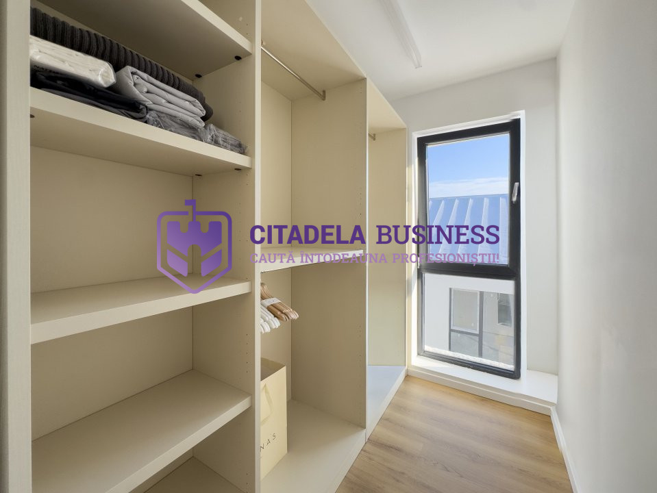 Vila P+1 in Valu lui Traian, pe partea dreapta - Avostar Villas