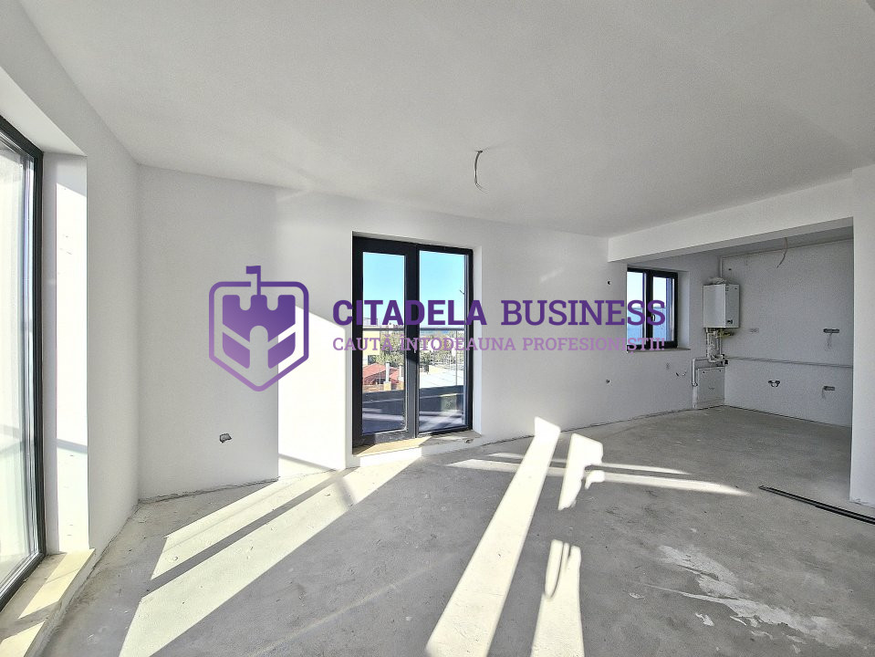 Penthouse 4 camere cu vedere spectaculoasa la LAC in Statiunea Mamaia!