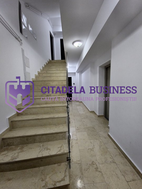 Penthouse 4 camere cu vedere spectaculoasa la LAC in Statiunea Mamaia!