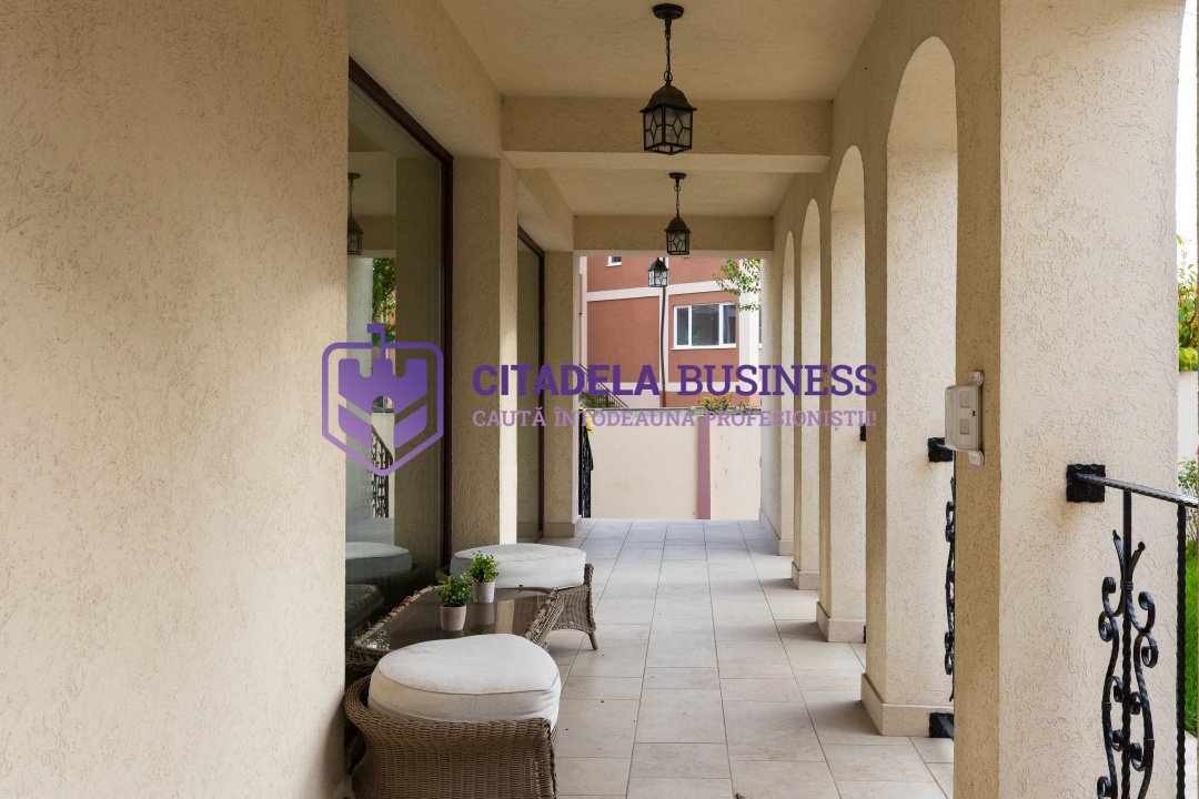 Vila cu 6 camere si teren 500 in Cartier Rezidential Ovidiu Sud, Lacul Siutghiol