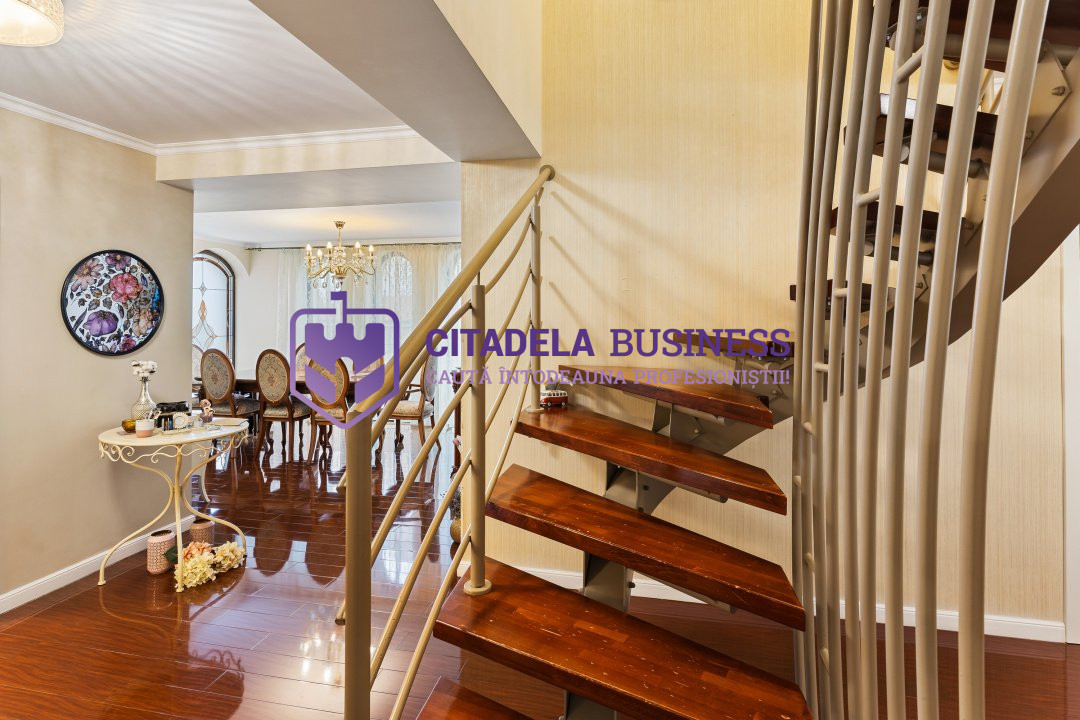 Vila cu 6 camere si teren 500 in Cartier Rezidential Ovidiu Sud, Lacul Siutghiol